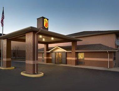 Super 8 By Wyndham Carrollton