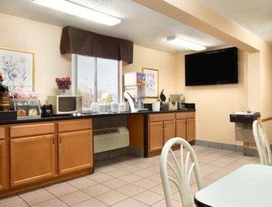 Super 8 By Wyndham 2*