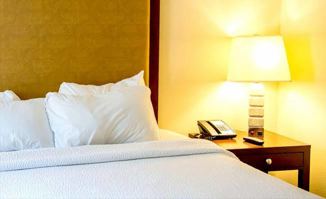 Super 8 By Wyndham Hotel 2*